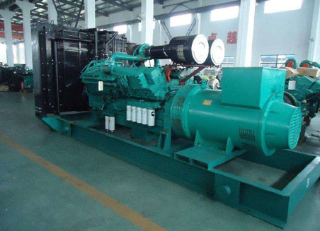泰山800kw康明斯柴油发电机组